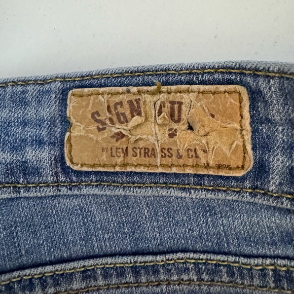 Signature Levi Strauss Sz 10‎ Long Mid Rise Straight Jeans Medium Wash - Picture 7 of 10